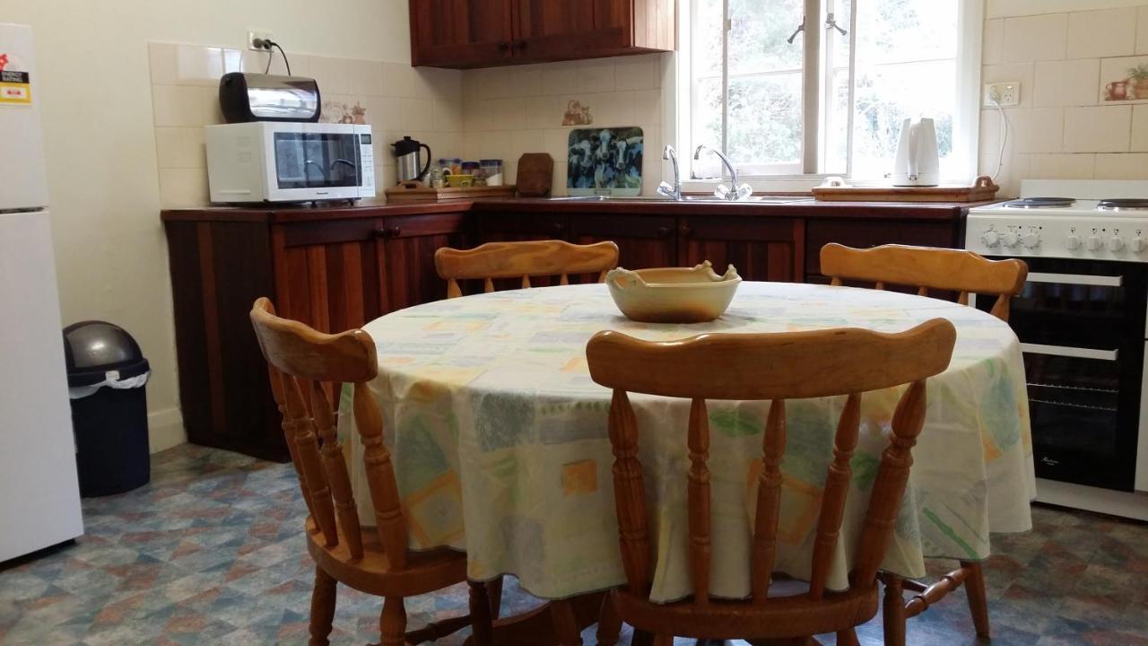 Woodlands Of Balingup Bush Cottages المظهر الخارجي الصورة
